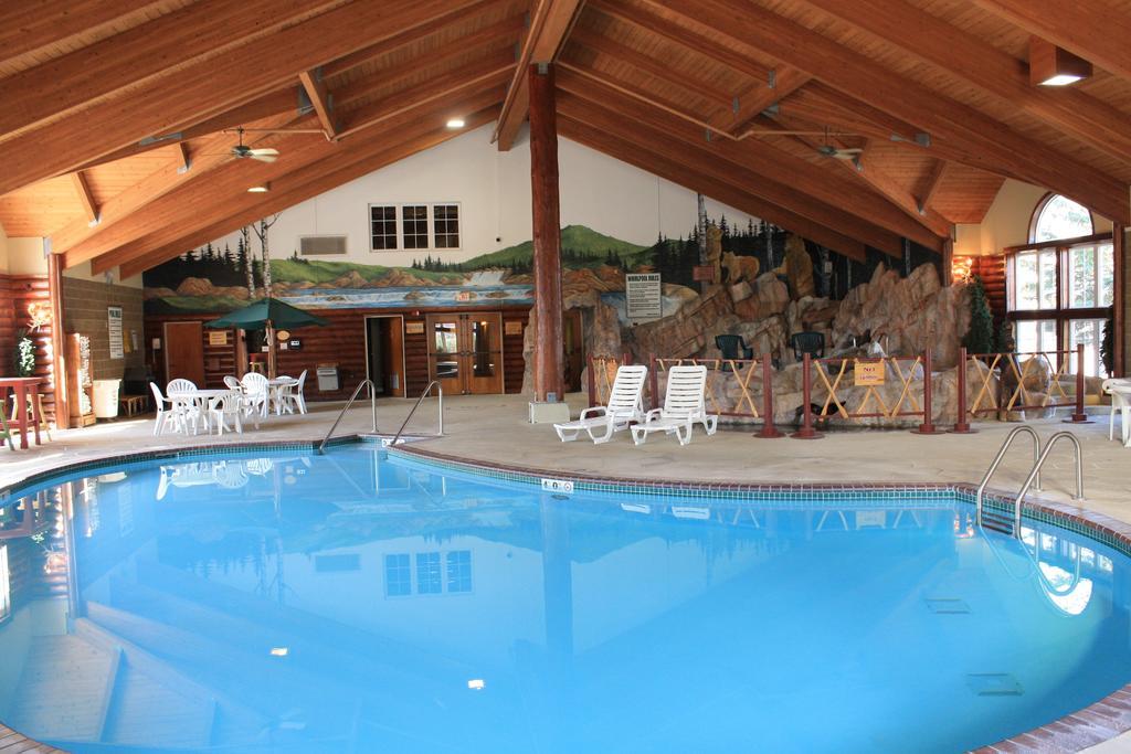 Cedar Creek Hotel Wausau - Rothschild Exterior photo